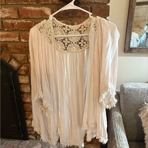 Elegant Cream Lace Trim Light Cardigan/Shawl